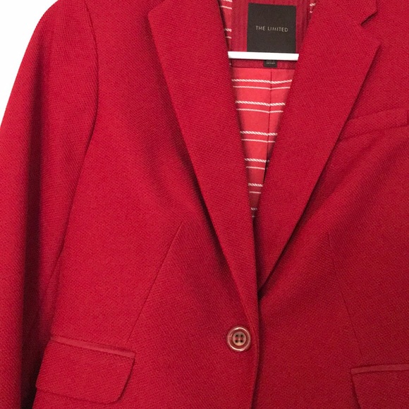 Red blazer - Picture 2 of 5